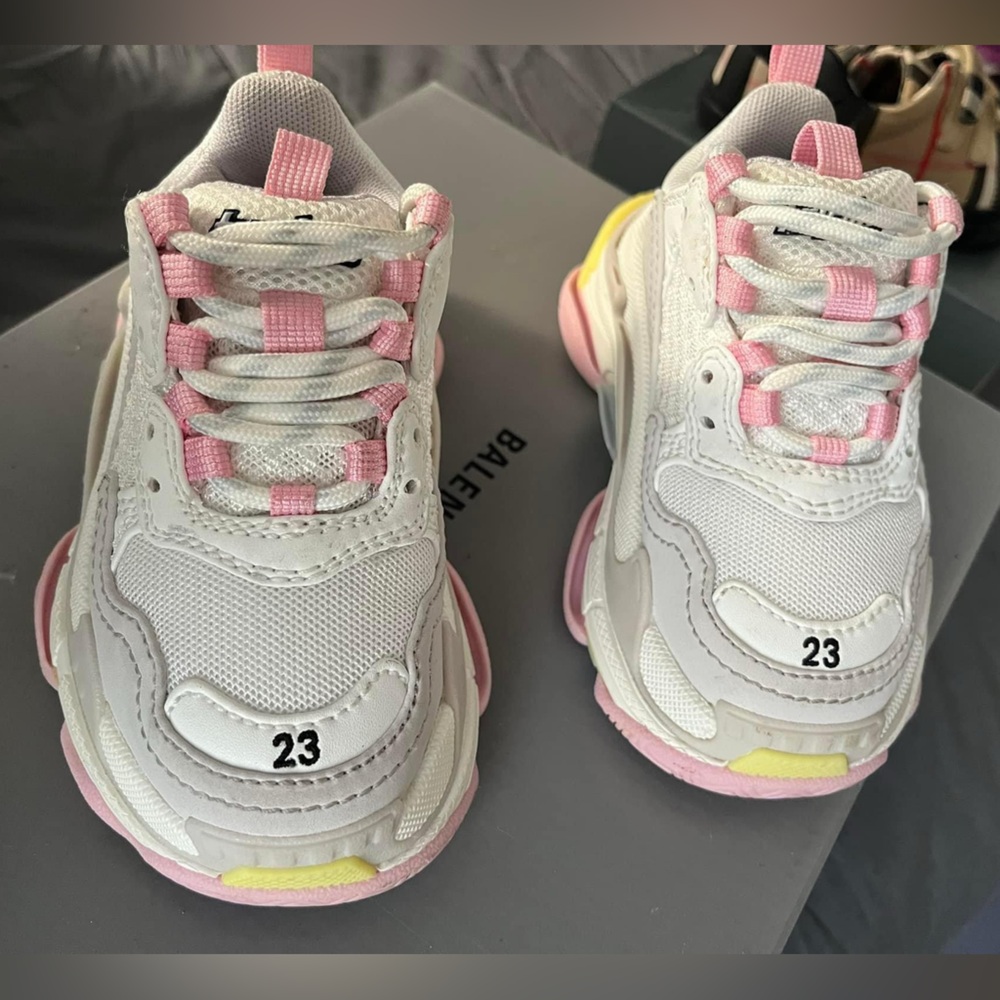 KIDS BALENCIAGA TRIPLE S SNEAKERS
